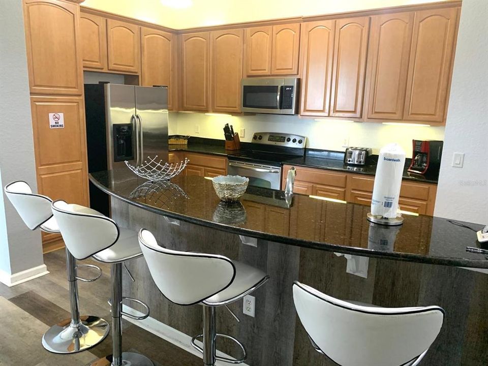 For Rent: $3,500 (2 beds, 2 baths, 2097 Square Feet)