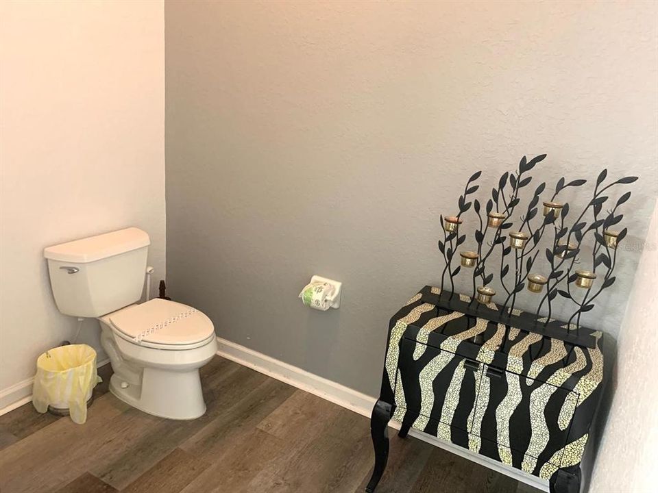 For Rent: $3,500 (2 beds, 2 baths, 2097 Square Feet)