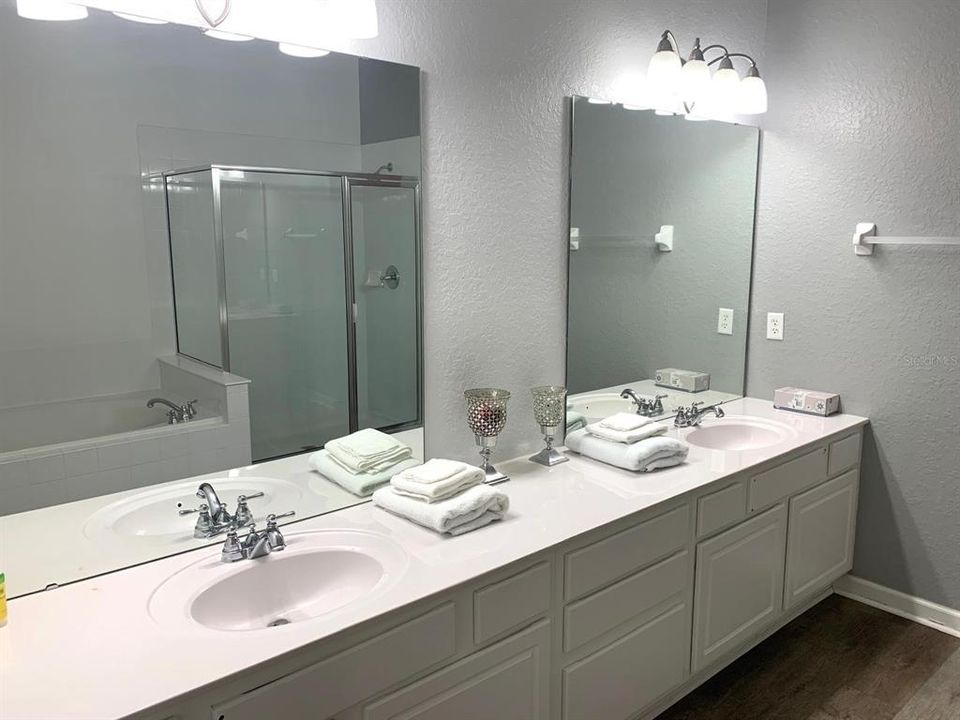 For Rent: $3,500 (2 beds, 2 baths, 2097 Square Feet)