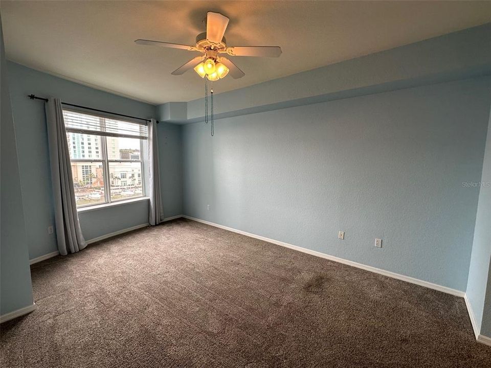 For Rent: $4,000 (2 beds, 2 baths, 1168 Square Feet)