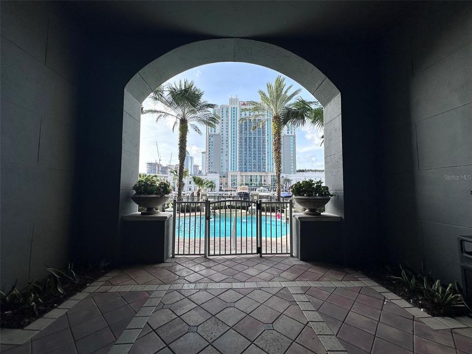 For Rent: $4,000 (2 beds, 2 baths, 1168 Square Feet)