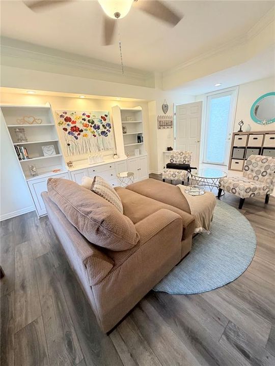 В аренду: $2,395 (2 спален, 2 ванн, 1750 Квадратных фут)