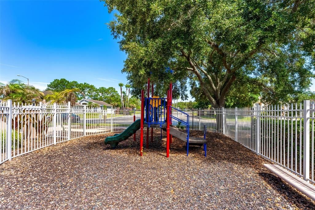 For Sale: $375,000 (4 beds, 2 baths, 2081 Square Feet)