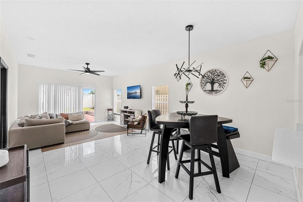 For Sale: $375,000 (4 beds, 2 baths, 2081 Square Feet)