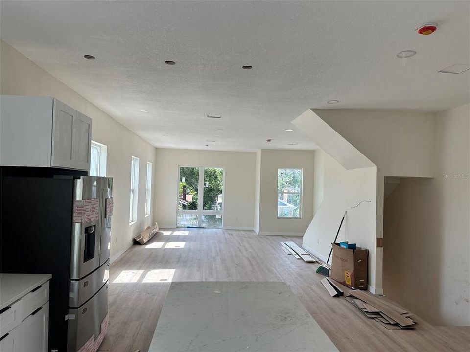 En Venta: $864,350 (3 camas, 3 baños, 2872 Pies cuadrados)
