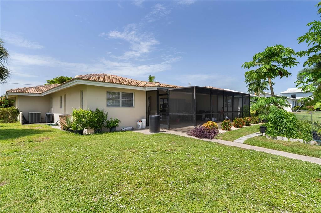 En Venta: $469,000 (3 camas, 2 baños, 1448 Pies cuadrados)