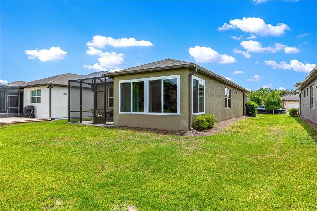 For Sale: $309,900 (2 beds, 2 baths, 1475 Square Feet)