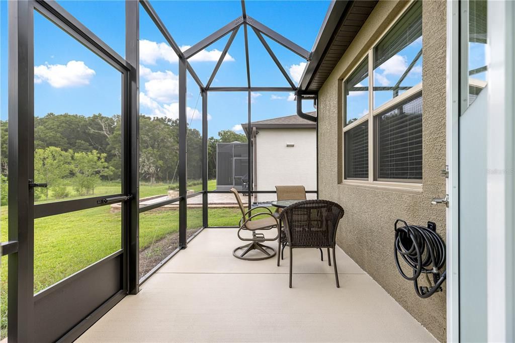 For Sale: $309,900 (2 beds, 2 baths, 1475 Square Feet)