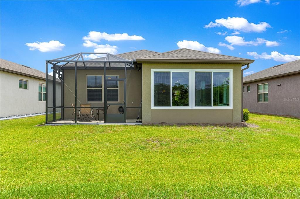 For Sale: $309,900 (2 beds, 2 baths, 1475 Square Feet)