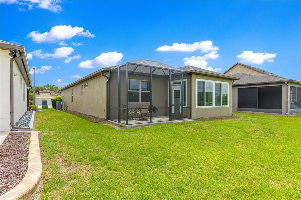 For Sale: $309,900 (2 beds, 2 baths, 1475 Square Feet)