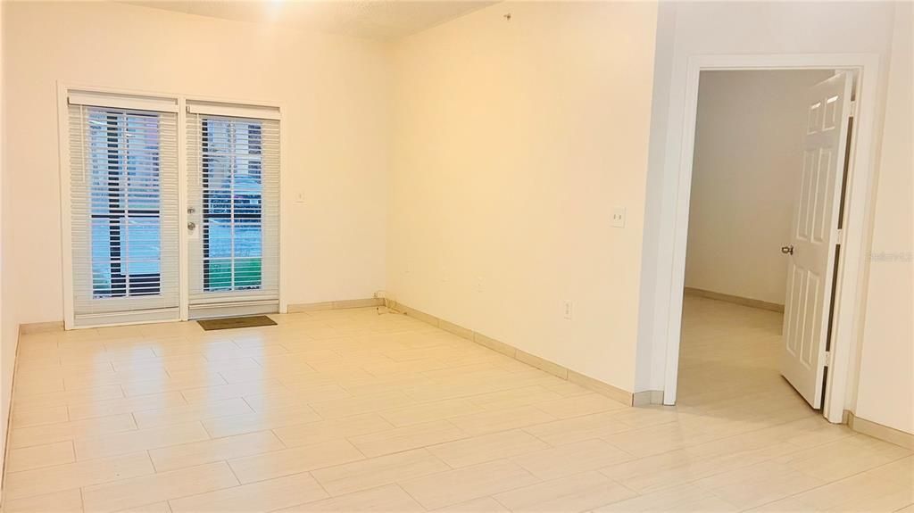 В аренду: $2,200 (3 спален, 2 ванн, 1134 Квадратных фут)
