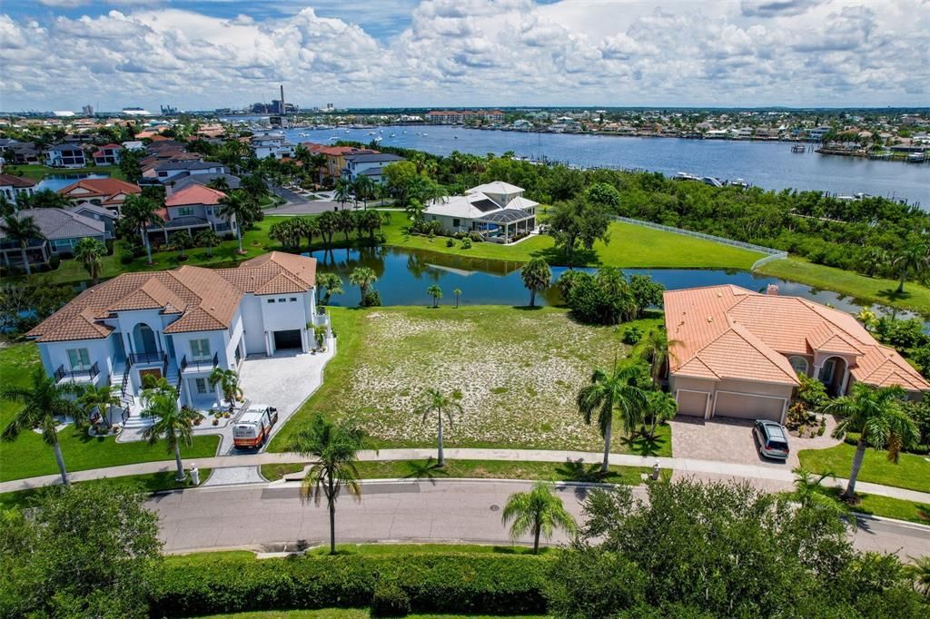 For Sale: $365,000 (0.25 acres)