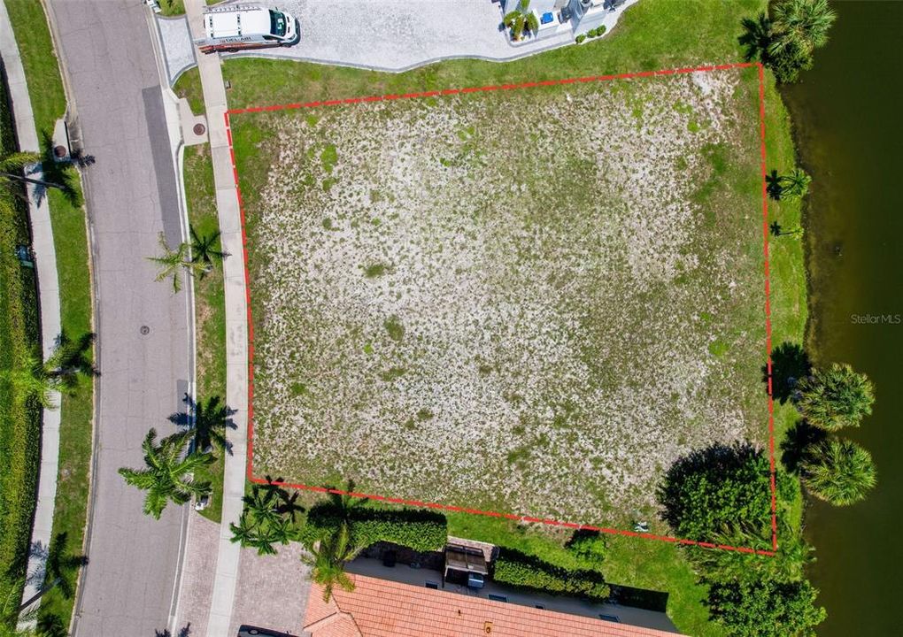 For Sale: $365,000 (0.25 acres)