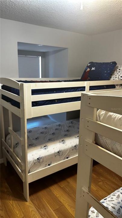 В аренду: $2,000 (3 спален, 3 ванн, 1187 Квадратных фут)