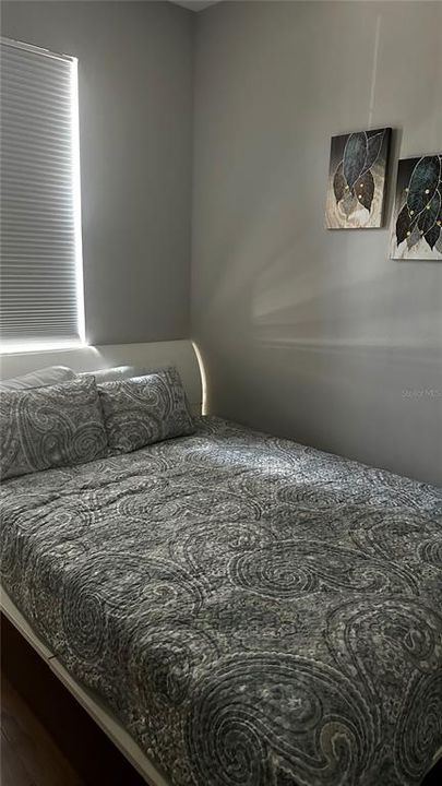 В аренду: $2,000 (3 спален, 3 ванн, 1187 Квадратных фут)