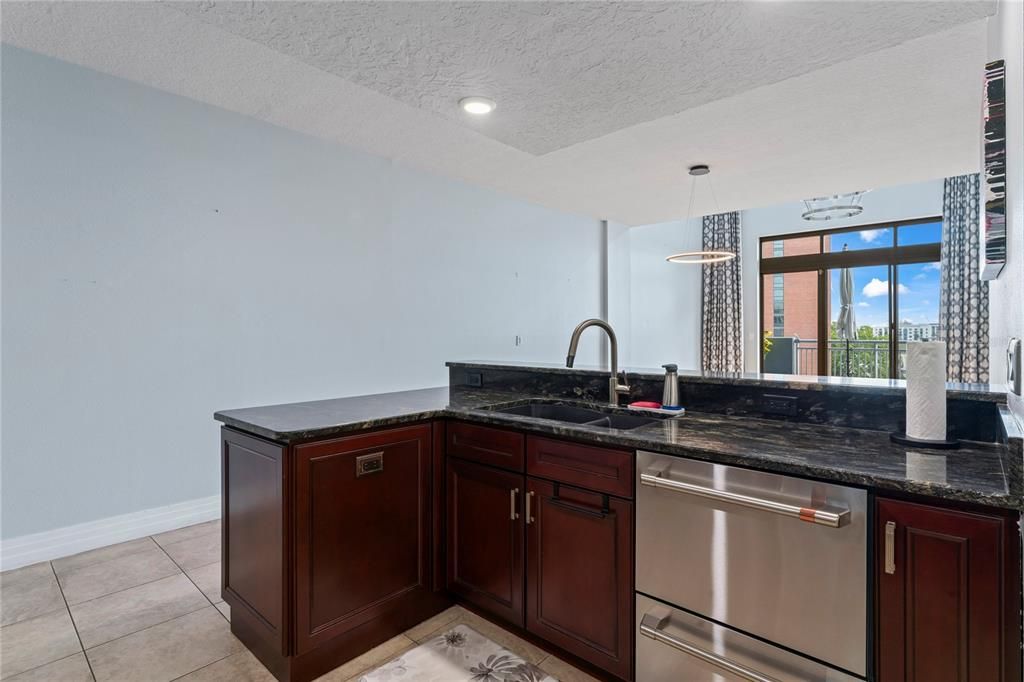 For Rent: $6,000 (4 beds, 3 baths, 2501 Square Feet)