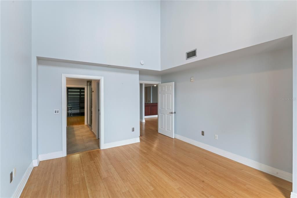 For Rent: $6,000 (4 beds, 3 baths, 2501 Square Feet)