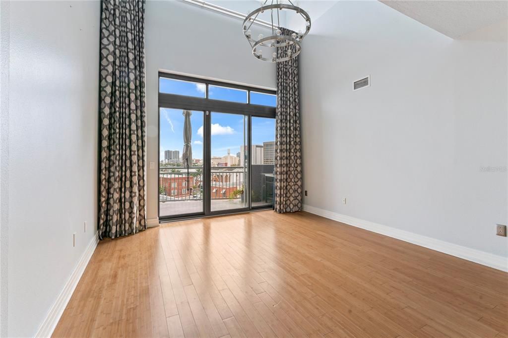 For Rent: $6,000 (4 beds, 3 baths, 2501 Square Feet)