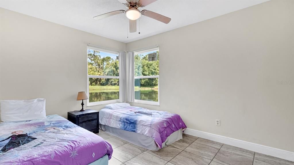Active With Contract: $218,900 (3 beds, 2 baths, 1220 Square Feet)