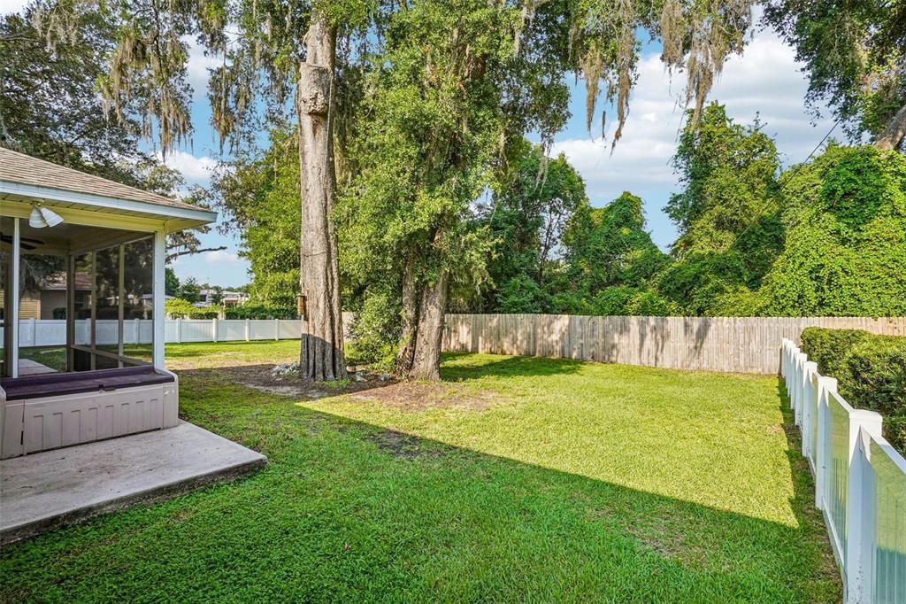 En Venta: $349,000 (4 camas, 2 baños, 1754 Pies cuadrados)