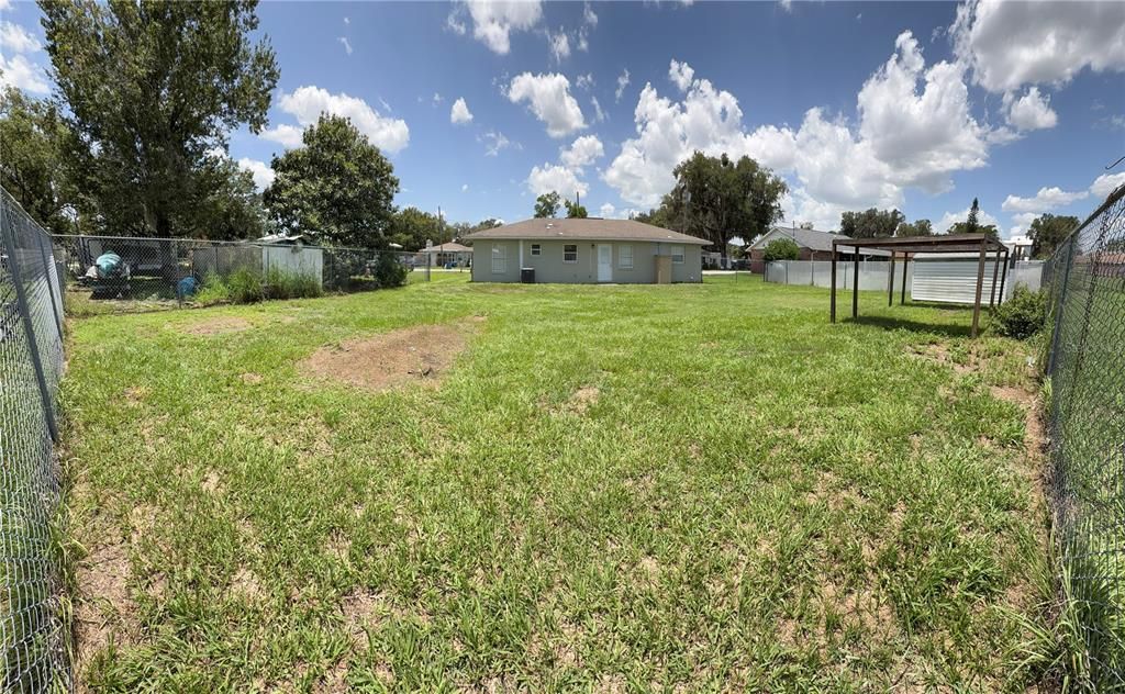 For Sale: $220,000 (3 beds, 1 baths, 1302 Square Feet)