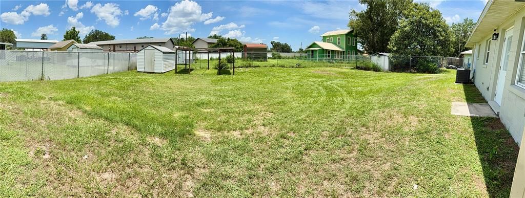 For Sale: $220,000 (3 beds, 1 baths, 1302 Square Feet)