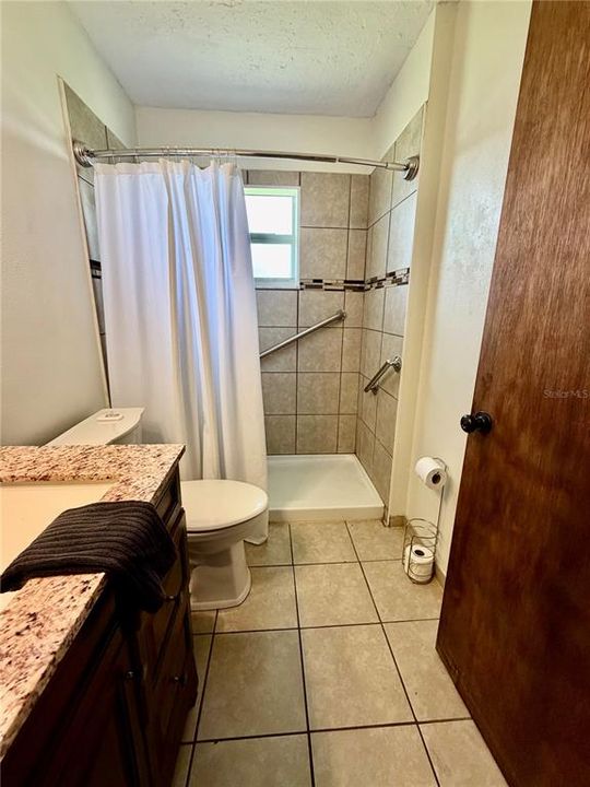 For Sale: $220,000 (3 beds, 1 baths, 1302 Square Feet)