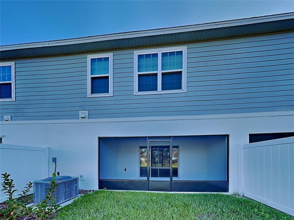 For Rent: $2,385 (4 beds, 2 baths, 2032 Square Feet)