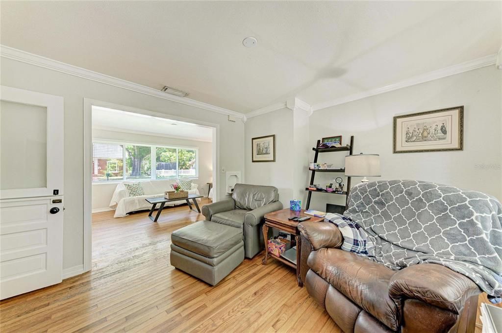 En Venta: $550,000 (3 camas, 2 baños, 1548 Pies cuadrados)