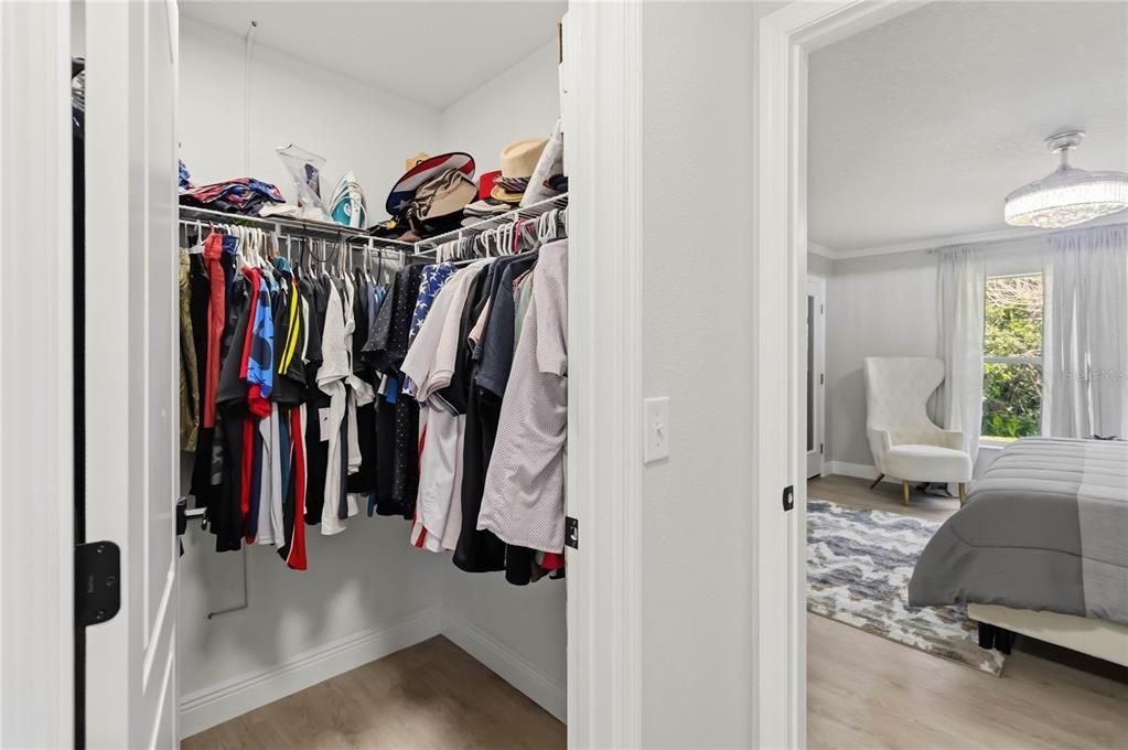 En Venta: $488,881 (5 camas, 2 baños, 2320 Pies cuadrados)