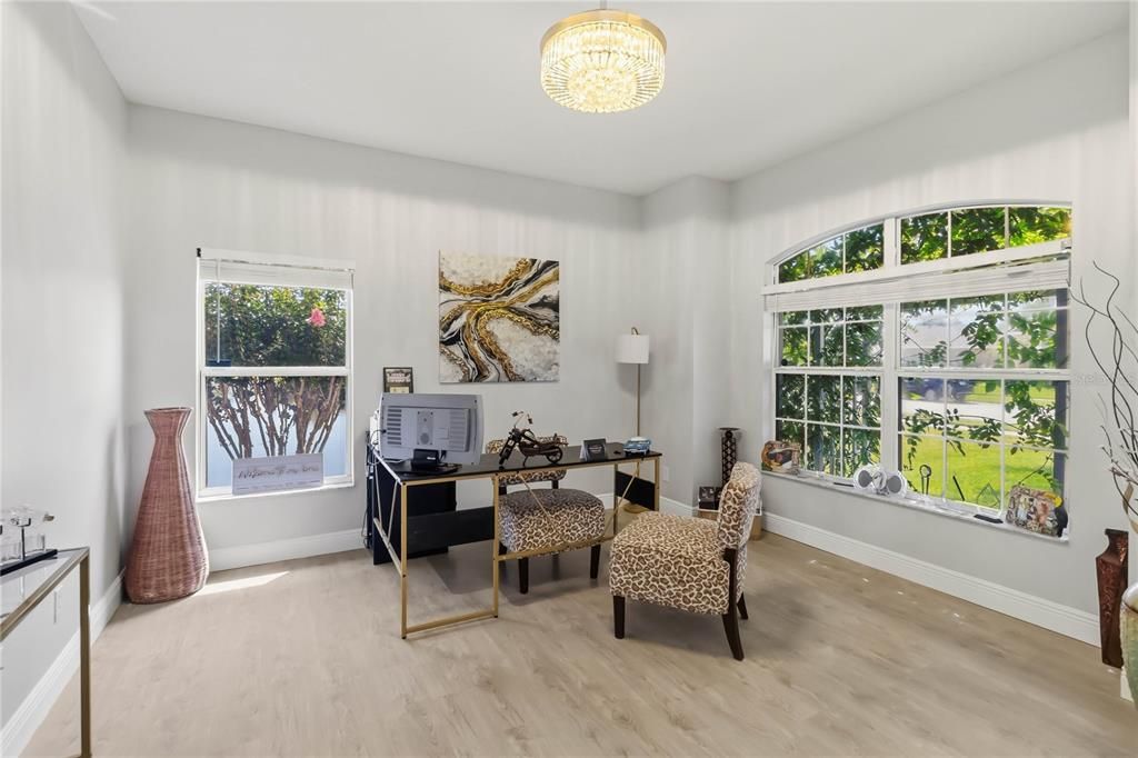 En Venta: $488,881 (5 camas, 2 baños, 2320 Pies cuadrados)