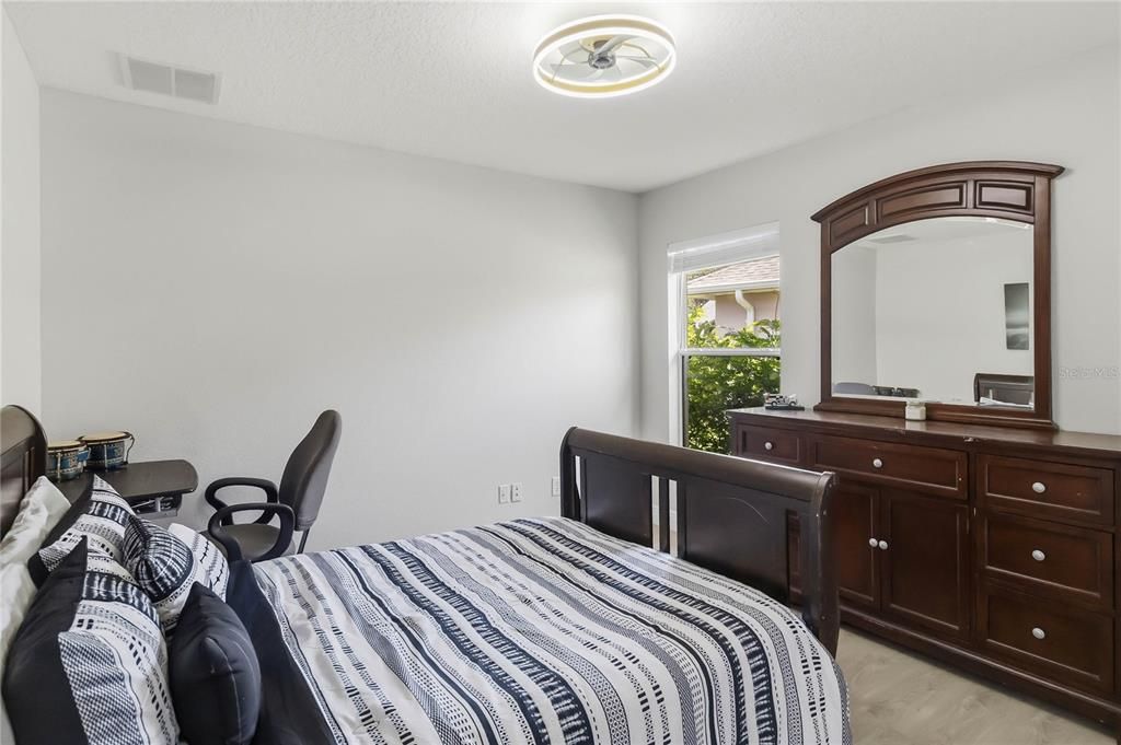 En Venta: $488,881 (5 camas, 2 baños, 2320 Pies cuadrados)
