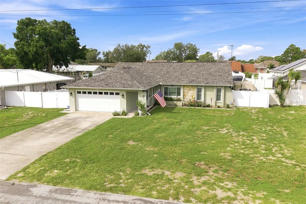 For Sale: $380,000 (2 beds, 2 baths, 1326 Square Feet)