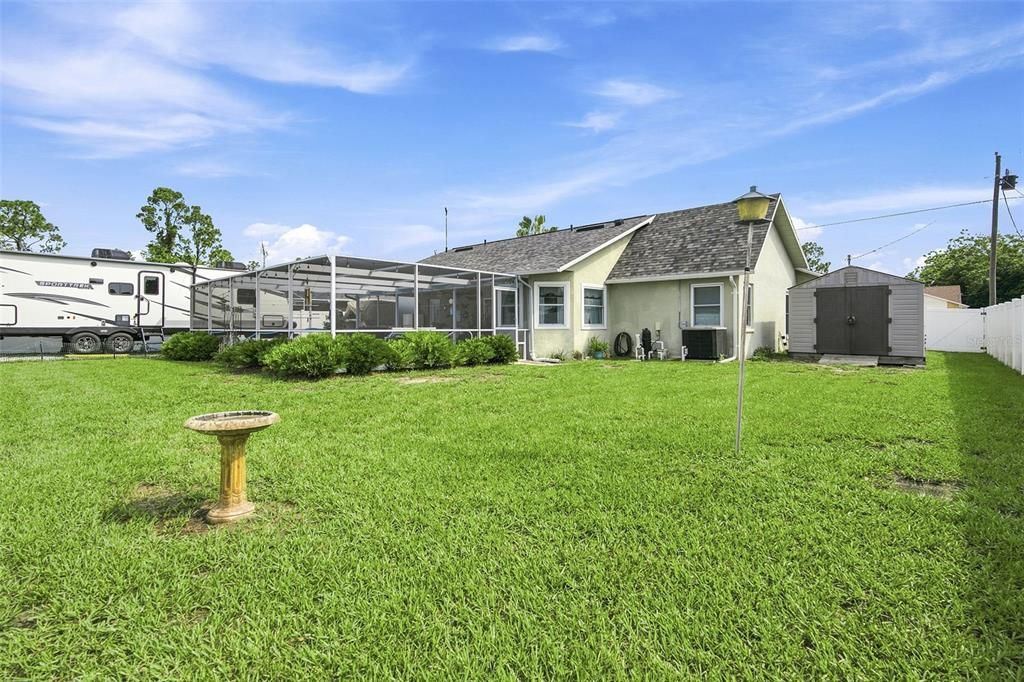 For Sale: $380,000 (2 beds, 2 baths, 1326 Square Feet)