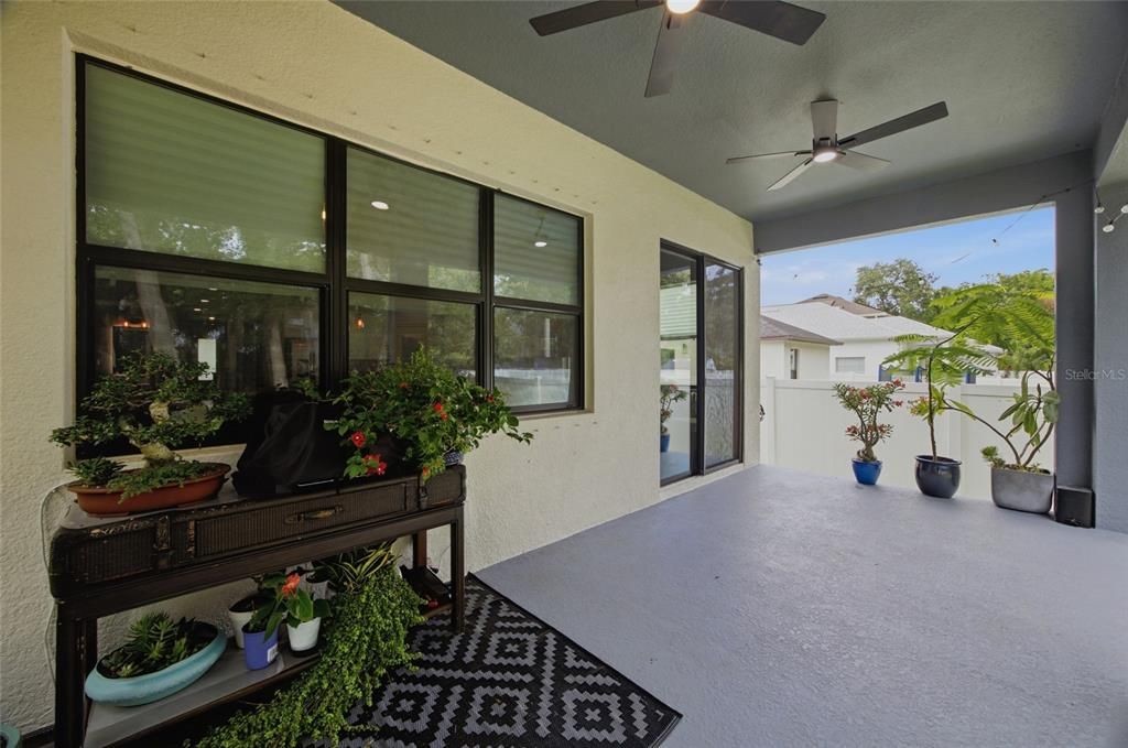 For Sale: $700,000 (3 beds, 2 baths, 2192 Square Feet)