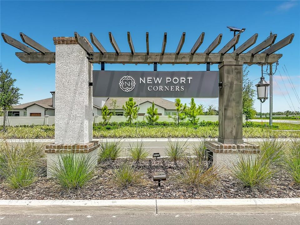 Active With Contract: $287,500 (2 beds, 2 baths, 1613 Square Feet)