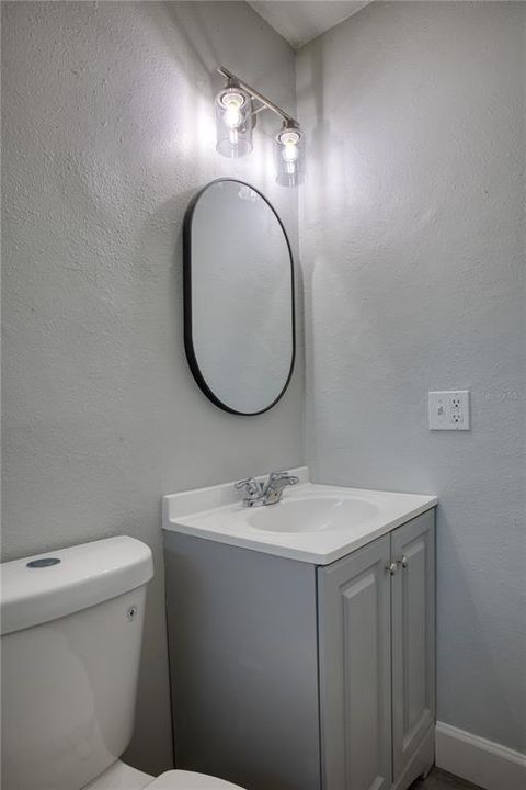 For Sale: $317,000 (3 beds, 2 baths, 1349 Square Feet)