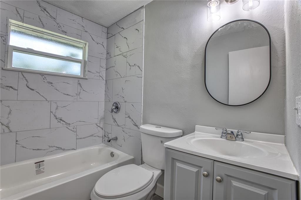 For Sale: $317,000 (3 beds, 2 baths, 1349 Square Feet)