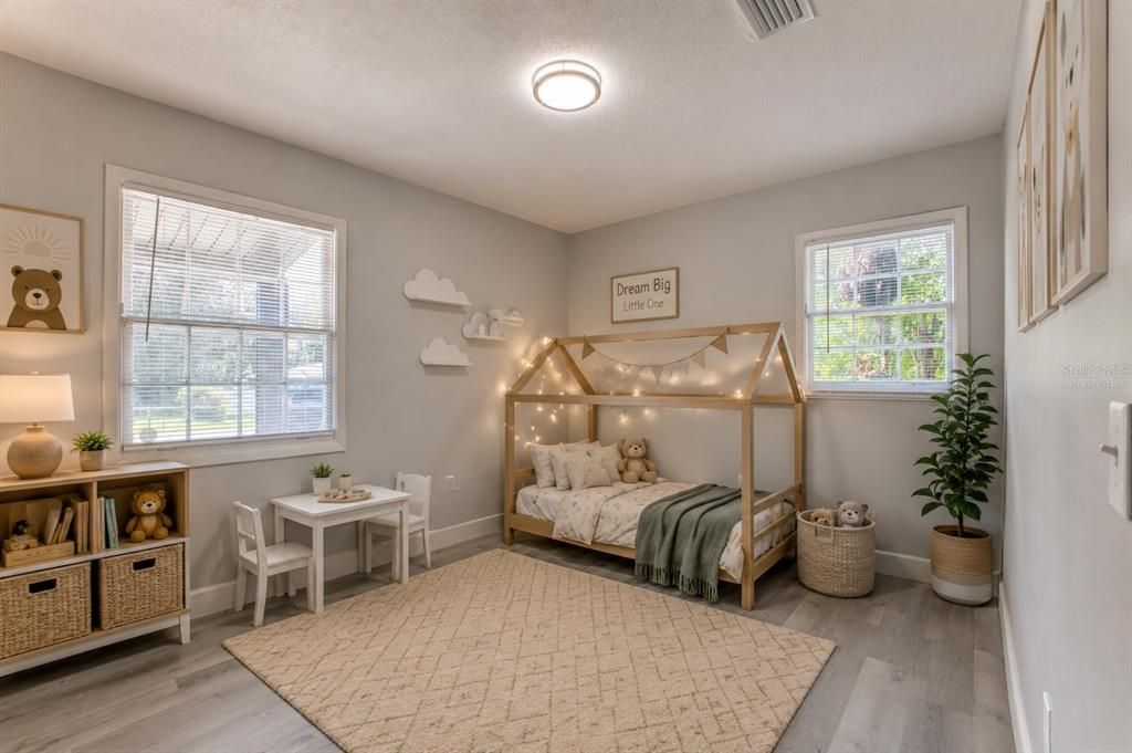 For Sale: $317,000 (3 beds, 2 baths, 1349 Square Feet)
