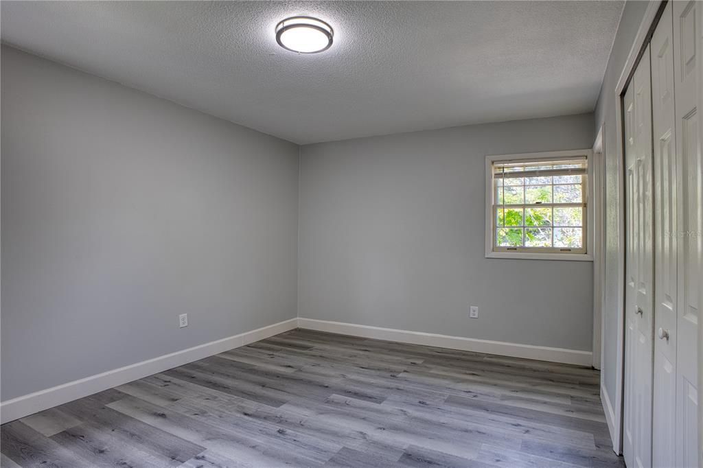 For Sale: $317,000 (3 beds, 2 baths, 1349 Square Feet)