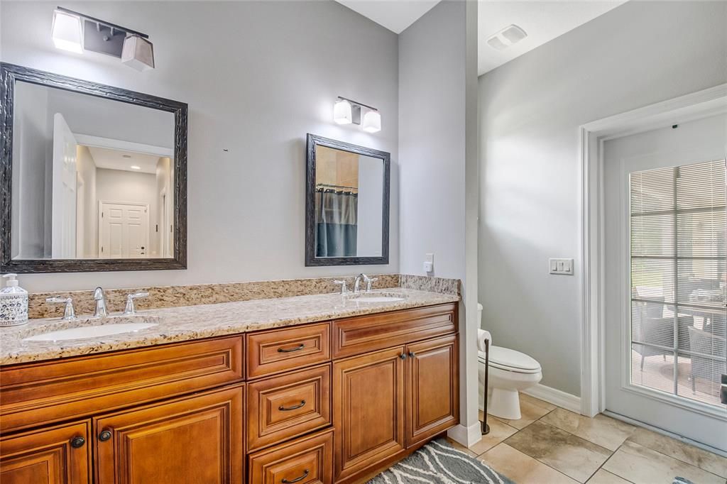 For Sale: $1,599,900 (5 beds, 3 baths, 4930 Square Feet)