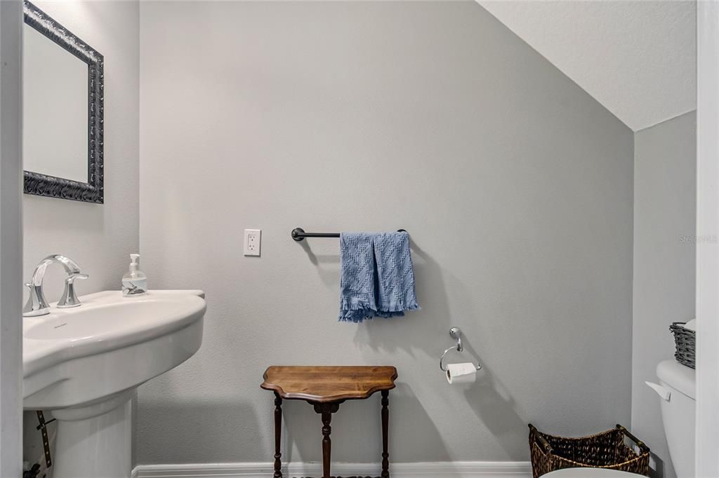 For Sale: $1,599,900 (5 beds, 3 baths, 4930 Square Feet)