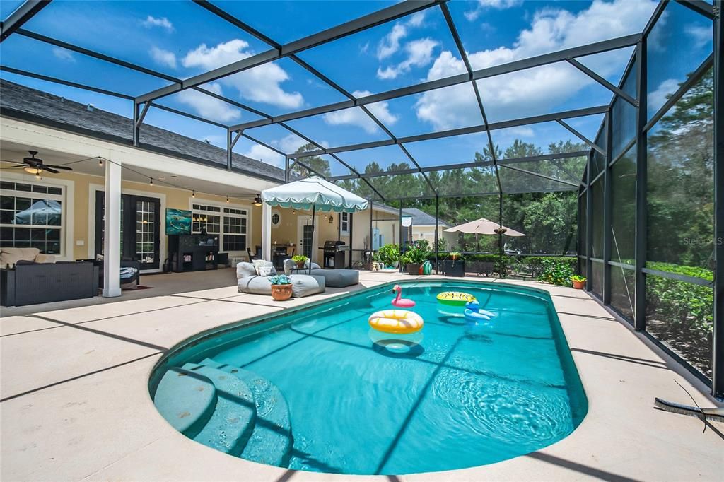 For Sale: $1,599,900 (5 beds, 3 baths, 4930 Square Feet)