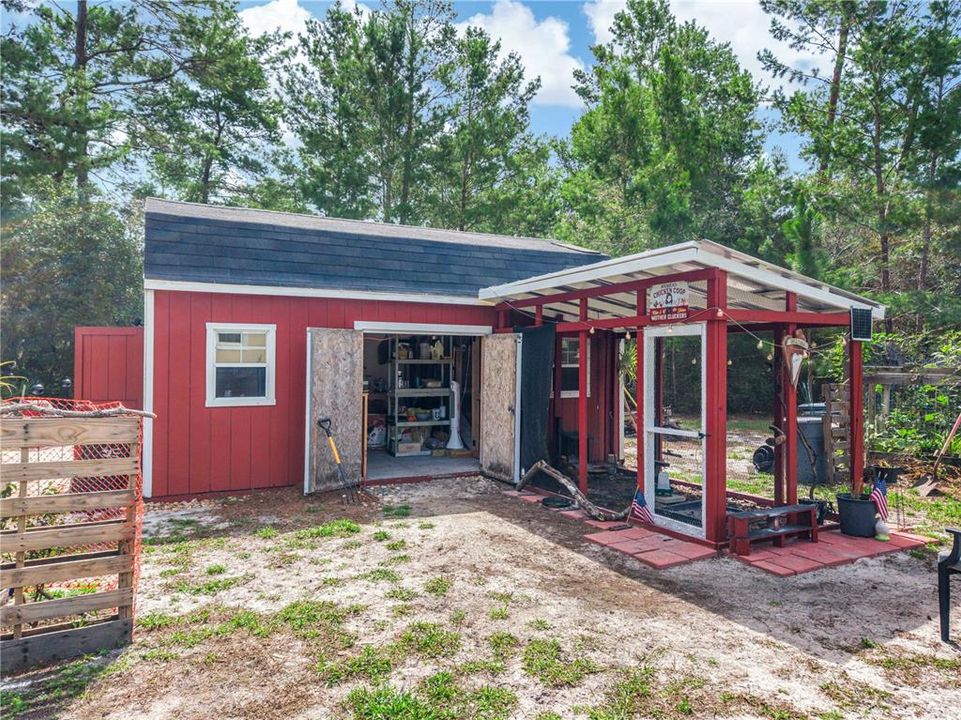 For Sale: $1,599,900 (5 beds, 3 baths, 4930 Square Feet)