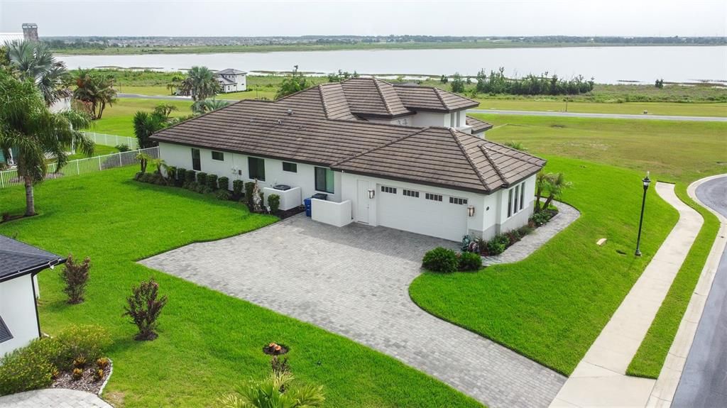 На продажу: $790,000 (4 спален, 3 ванн, 2415 Квадратных фут)