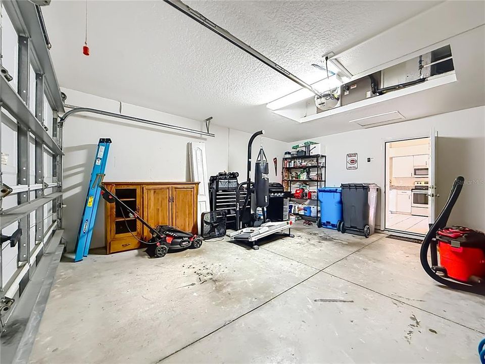 Active With Contract: $342,100 (4 beds, 3 baths, 1808 Square Feet)