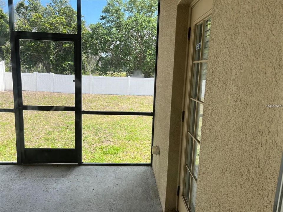 For Rent: $2,250 (3 beds, 2 baths, 1640 Square Feet)
