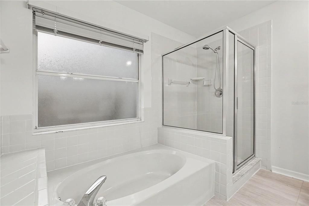 En Venta: $350,000 (3 camas, 2 baños, 1432 Pies cuadrados)