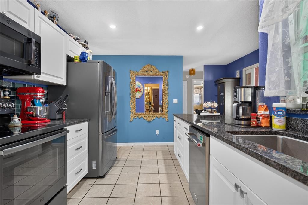 For Sale: $449,900 (3 beds, 2 baths, 1492 Square Feet)