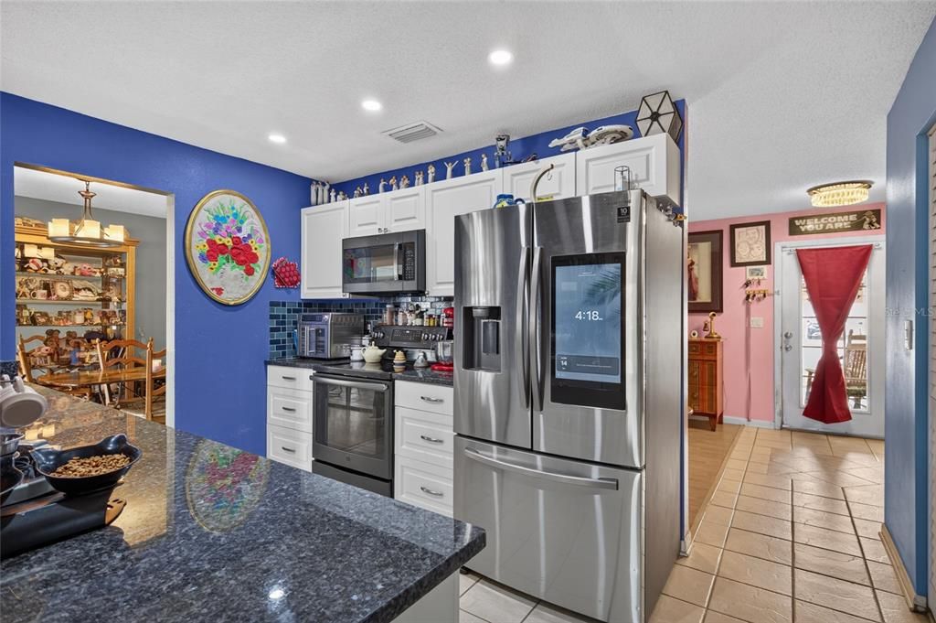 For Sale: $449,900 (3 beds, 2 baths, 1492 Square Feet)